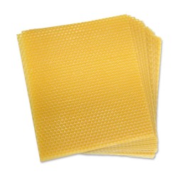 Laminas de cera virgen de 20 x 20 cm.