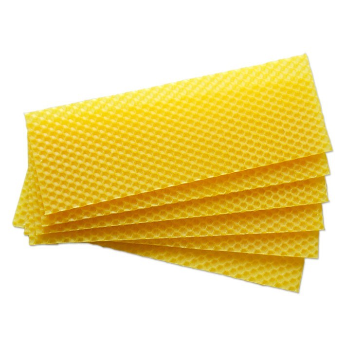 Láminas de cera virgen de 6,5 x 20 cm.