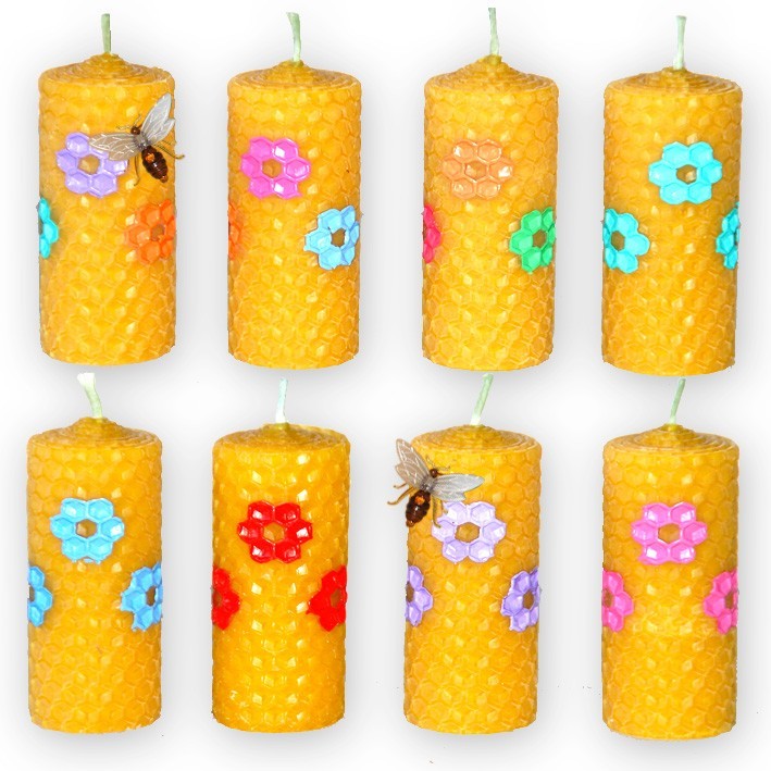 Vela Panal Decorada de 7 x 3 cm.